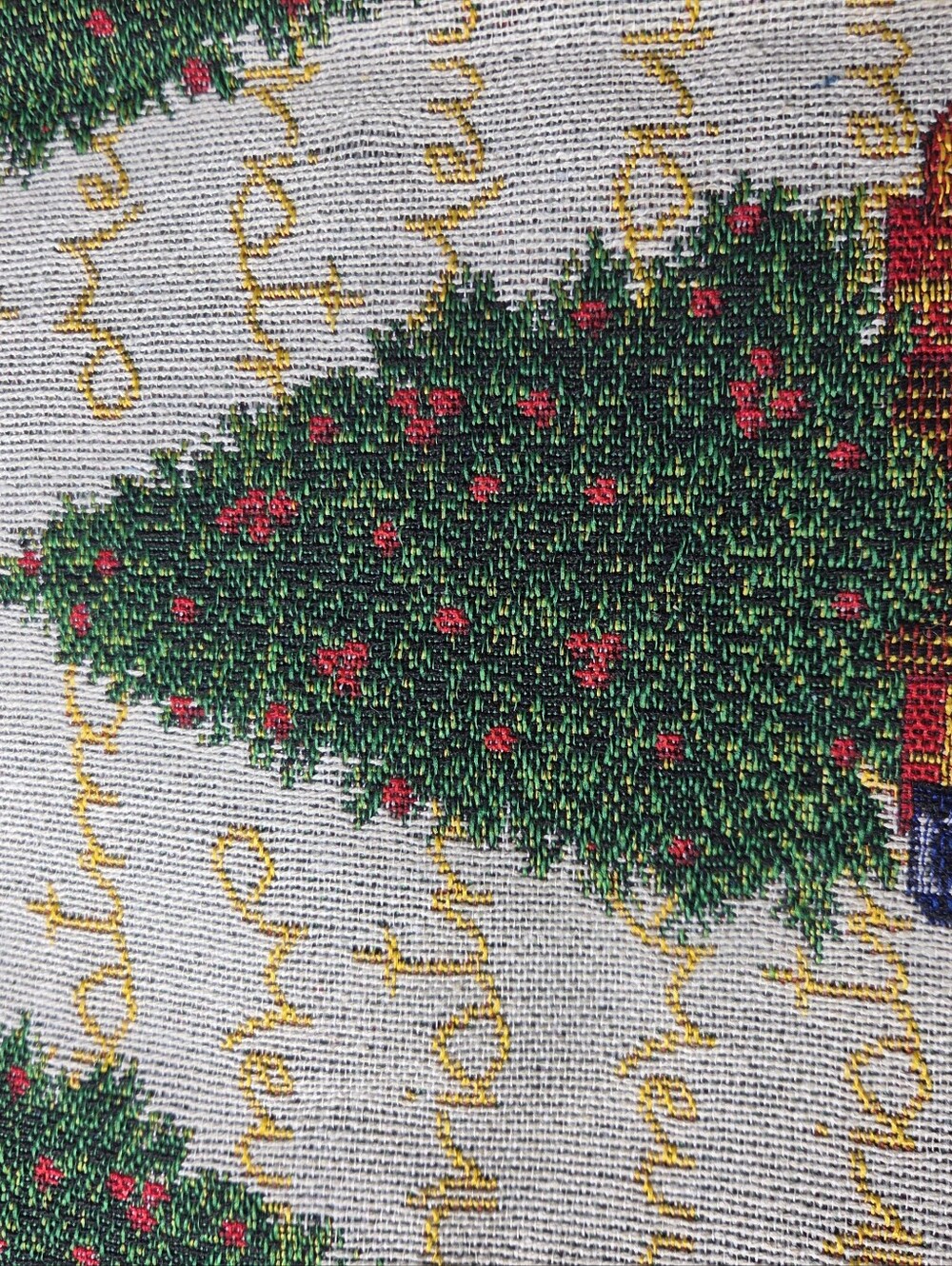 Christmas Runner - Picture 2 of 3